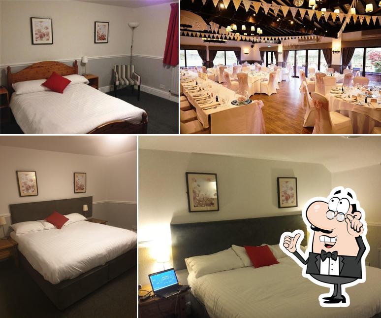Oak Farm Hotel