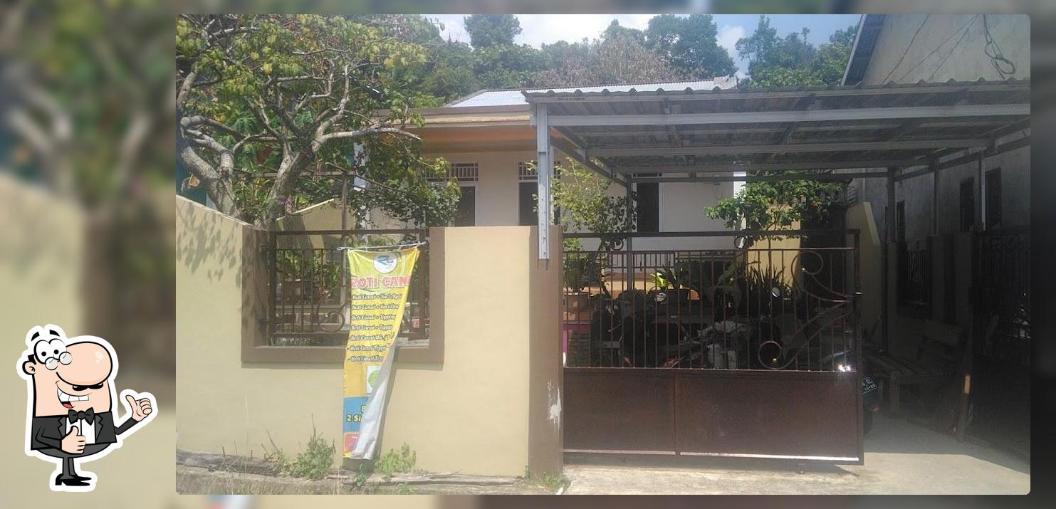 Kedai Roti Canai Rayya Tarakan