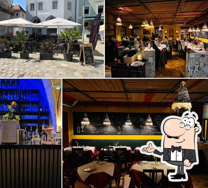 La Cueva Restaurant & Tapas