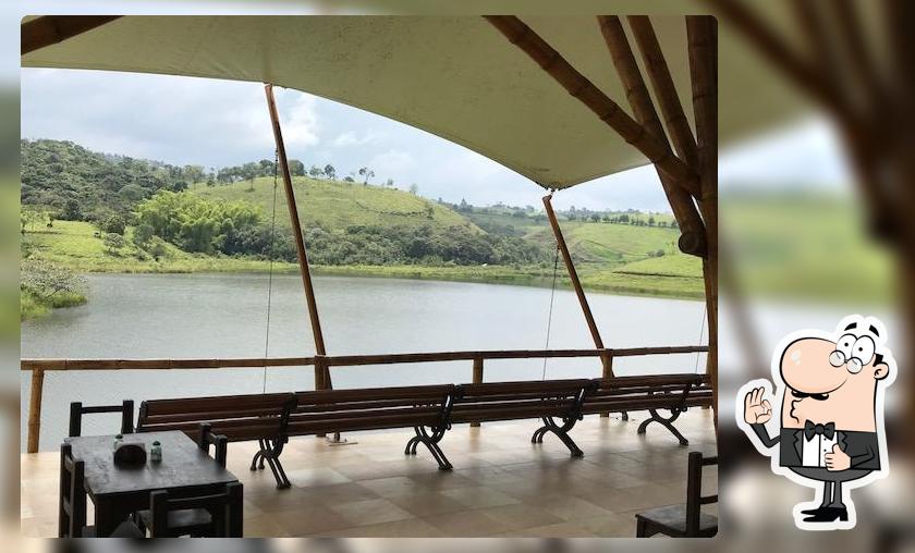 El Lago De La Marqueza