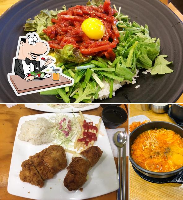 LABAB SNU STATION LINE2 라밥 서울대입구2호점 분식점 Korean restaurant 韩餐厅 韓国料理屋 Kimbap Tteokbokki Ramen