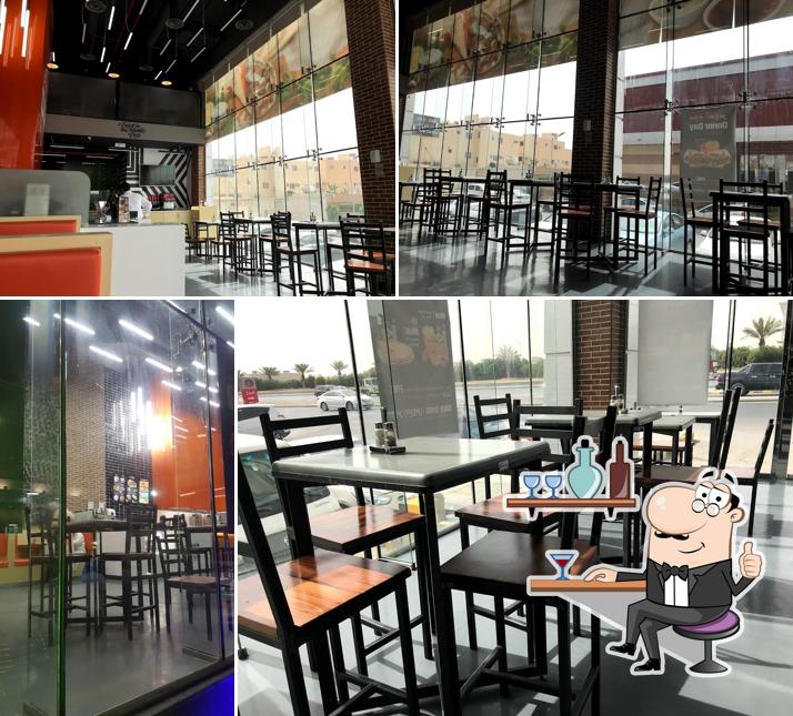 دونر جيروس الحياة مول Doner and Gyros