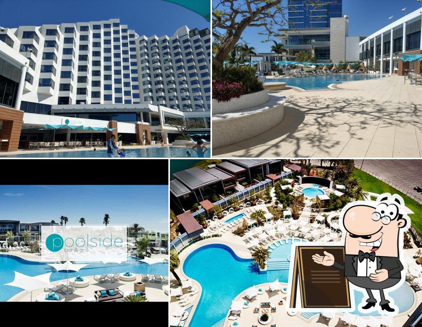 Poolside Bar & Grill