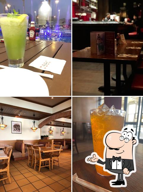 T.g.i Friday's - The Lake