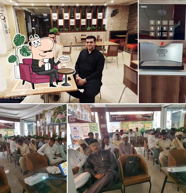 Cafe 11