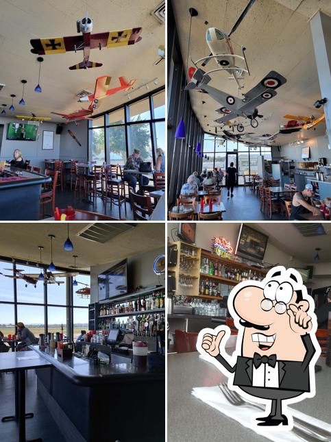 Flight Deck Restaurant & Lounge