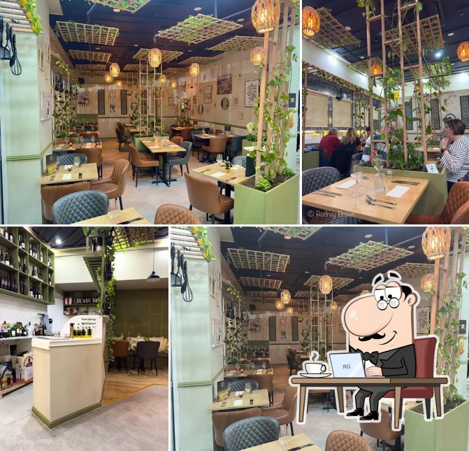 UN TOCCO D'ITALIA RESTAURANT