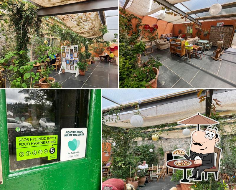 Hanging Gardens Café