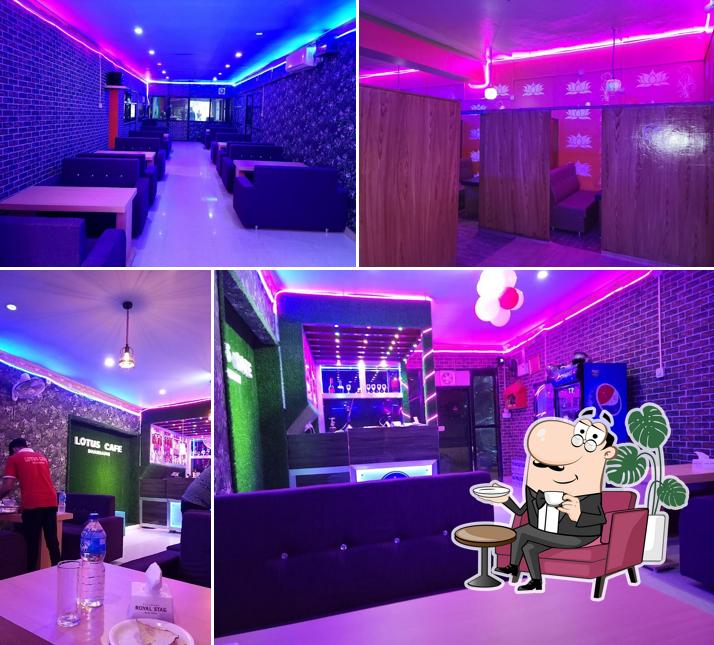 Lotus cafe