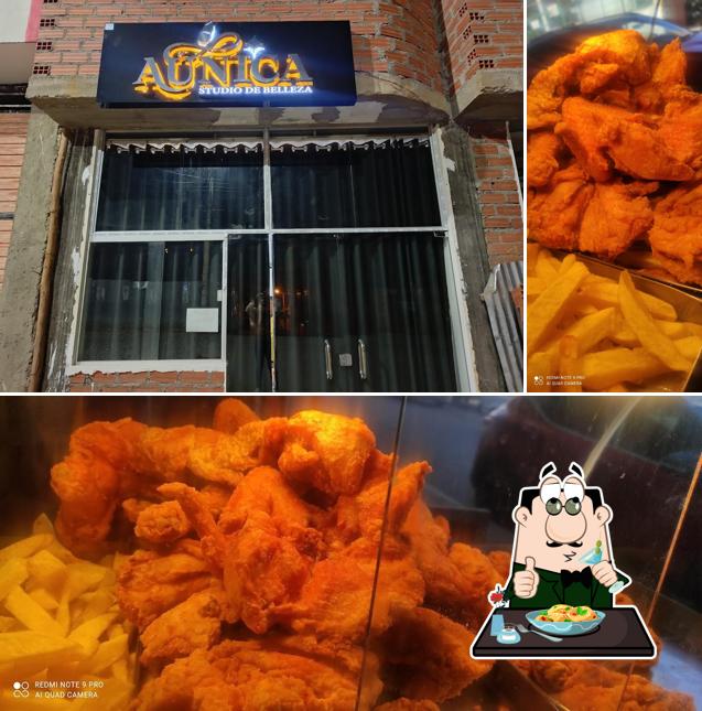 "POLLOS YOLITA"