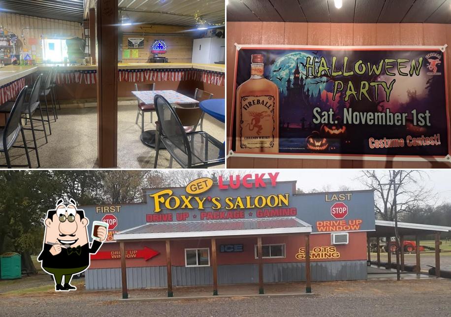 Foxy's Saloon
