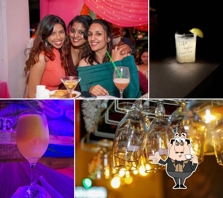 Sugar Cocktail Bar & Kitchen