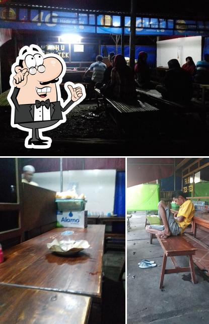 Tahu Tek Tek lamongan pak ros