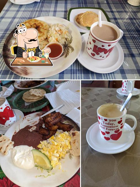 Las Palmeras Restaurante y Panaderia
