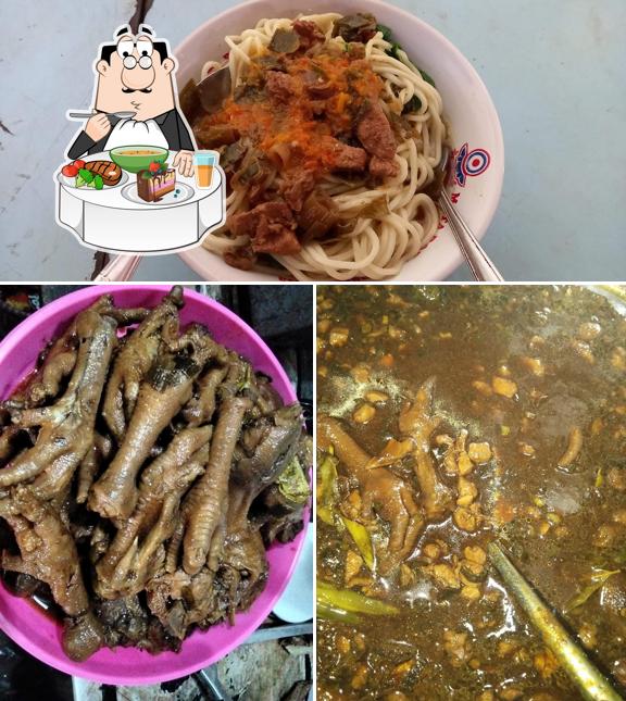 Mie ayam sidomoro