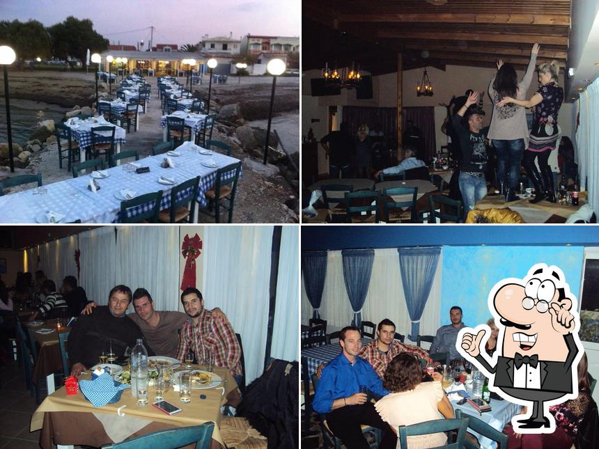 Molos Tavern