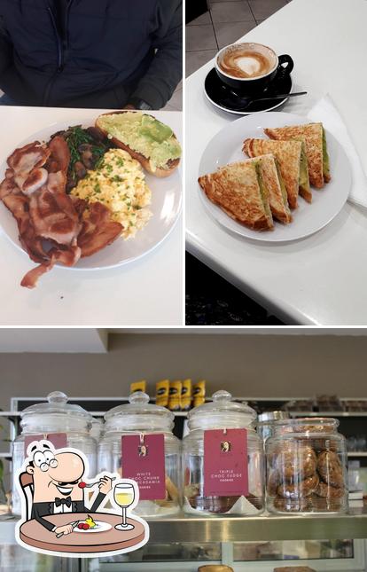 Corner 99 Cafe