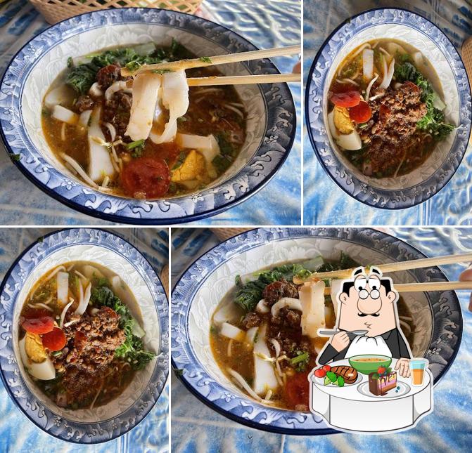 Khao Soy Nang Phouang
