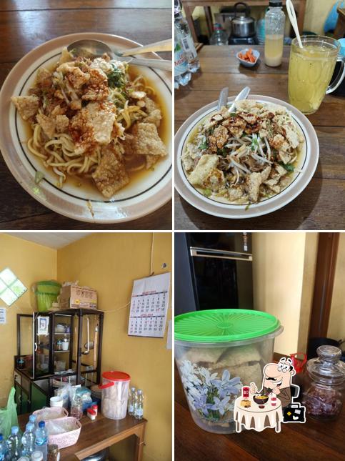 Mie Kopyok Pak Poer