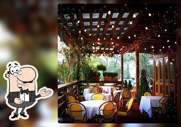 Oak Alley Bistro
