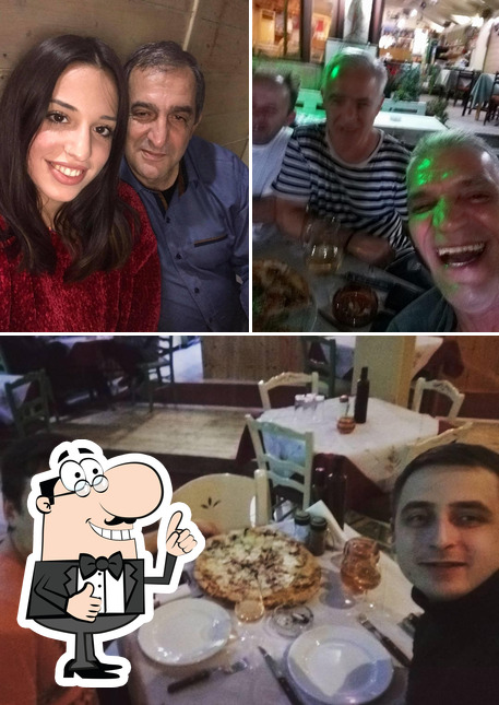PIZZA VASILIS
