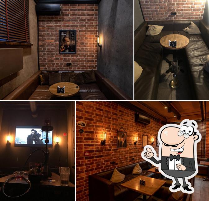 Посмотрите на внутренний интерьер "Cartel Lounge"