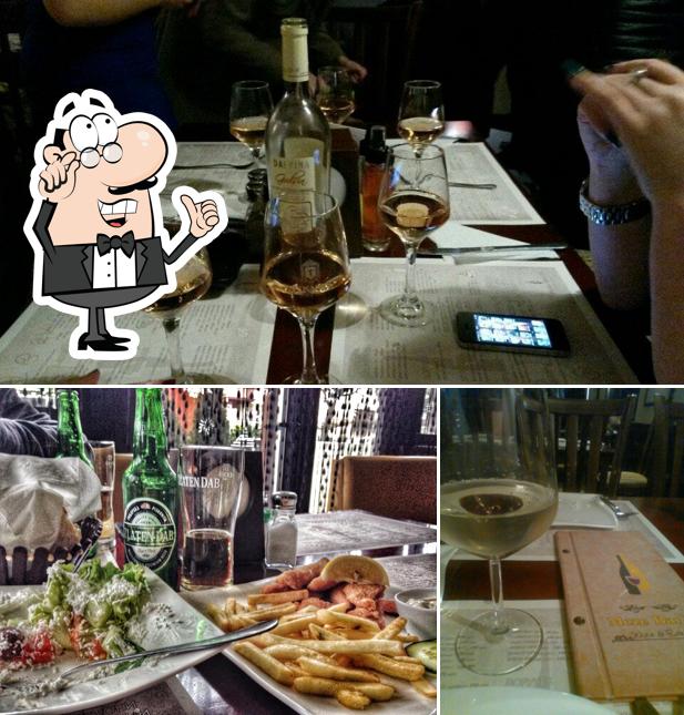 Meze Bar 10