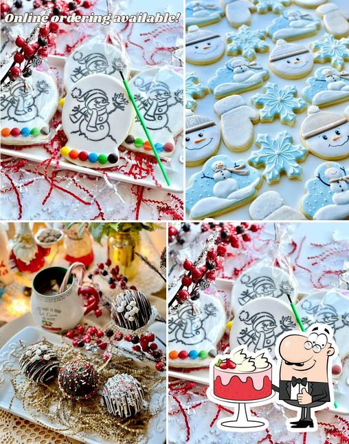Cakes by Laurie