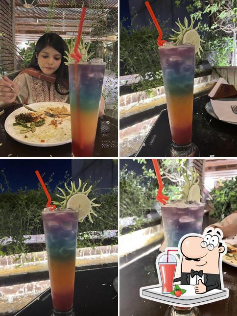 The Green Lounge Bashundhara R/A