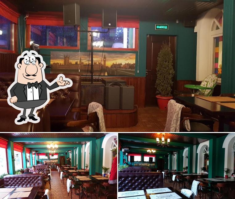 Посмотрите на внутренний интерьер "Первого Паба"
