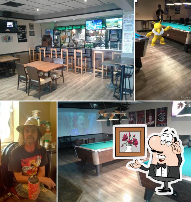 Friends Bar & Restaurant