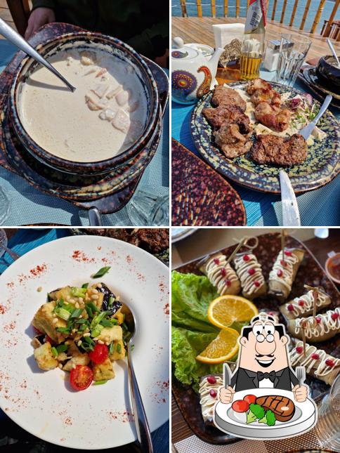 Морское кафе Бригантина