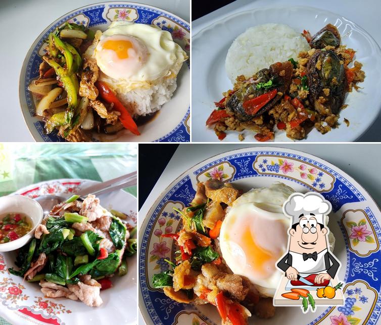 ครัวในบ้านอาหารตามสั่งและกาแฟสด
