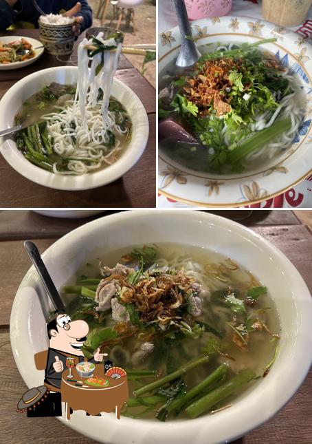 ຮ້ານເຂົ້າປຽກສີ່ແຍກໂຍທາ