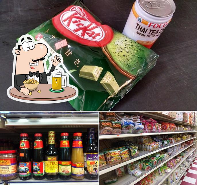 Viet Hoa Market