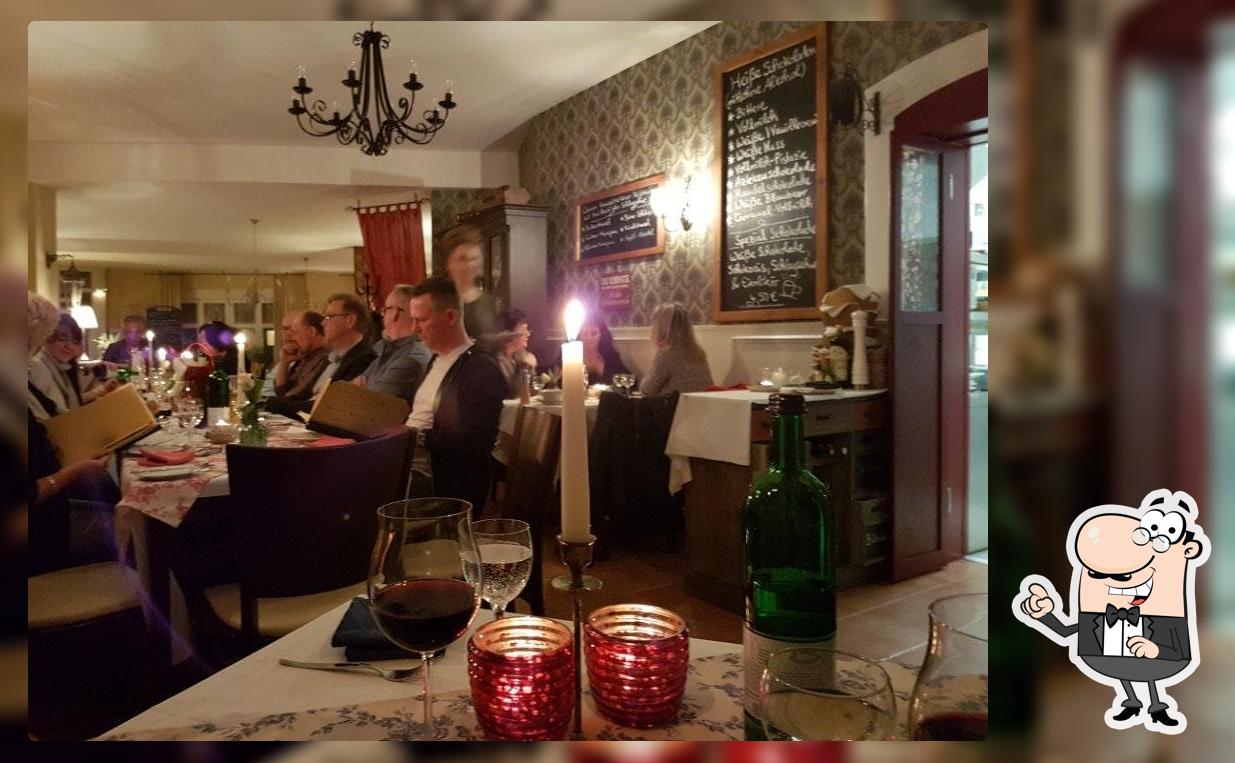 Restaurant & Cafe "Le Petit"