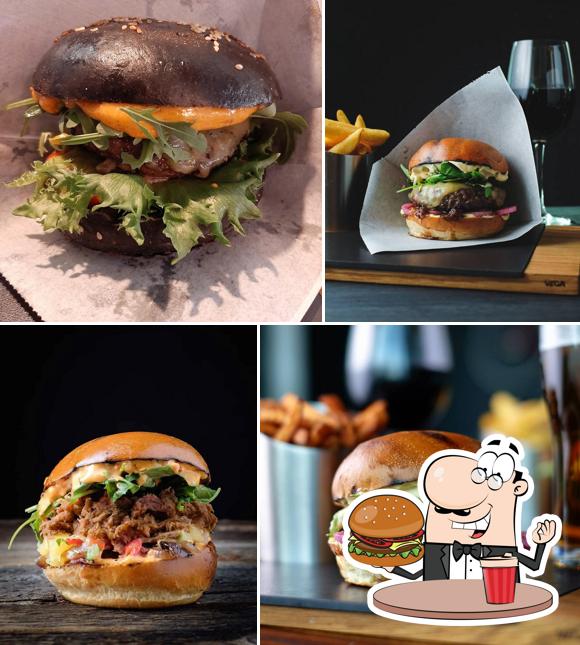 Red Onion X Deluxe Burger & Pizza - Myyrmanni