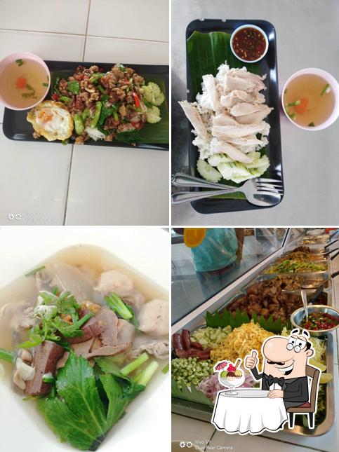 ร้านอาหารข้าวแกงแม่ทองสุข ปั้มปตท.หนองไฮ อ.หนองเรือ จ.ขอนแก่น(ขาเข้า)
