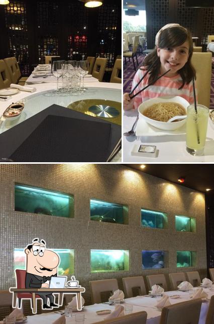 Crystal Jade Seafood Restaurant