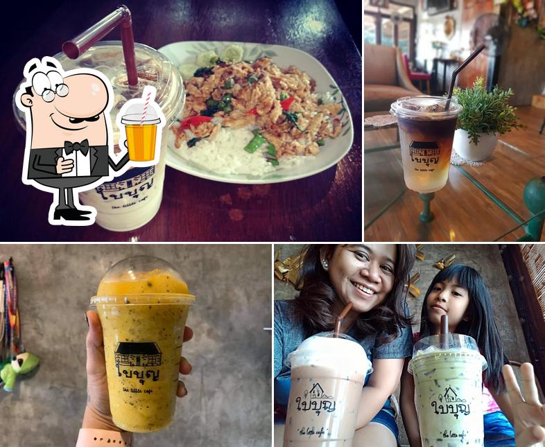 ใบบุญ The Little Cafe