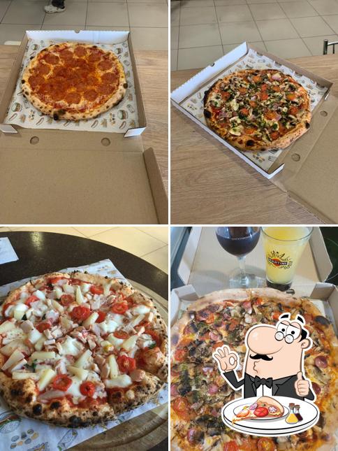 В "Viva La Pizza" вы можете заказать пиццу