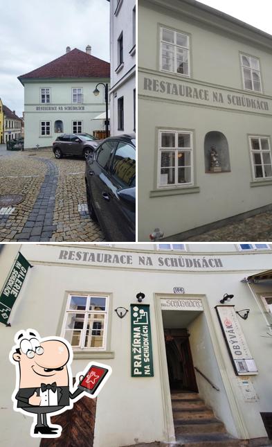 Restaurace na schůdkách