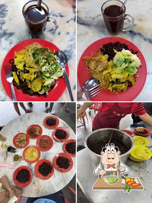 Tey Ching Ting 阿娇黑经济面