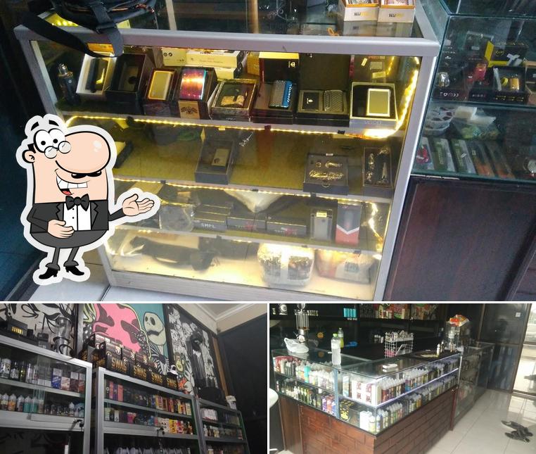 Deko vape Store & cafe Tegal