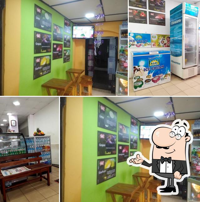 Raha Juice Bar