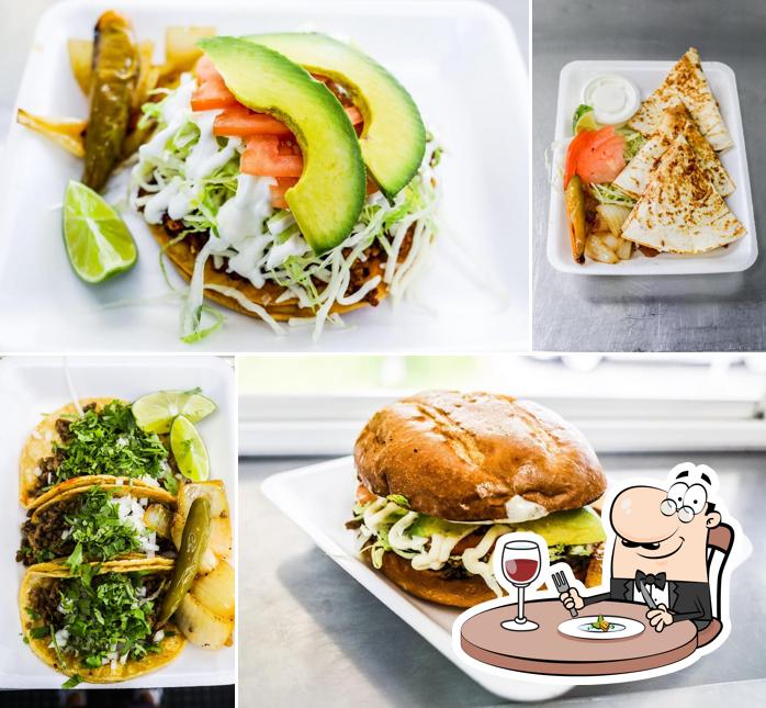 Azteca Taco Truck 2