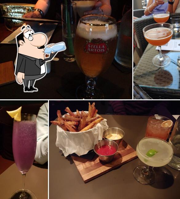 C3 Bar
