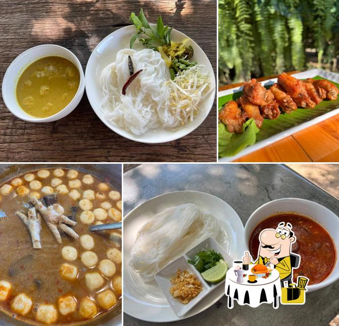 ขนมจีน ป้อศิลา