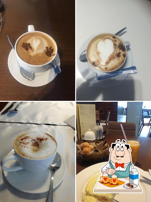 Mercedes Café