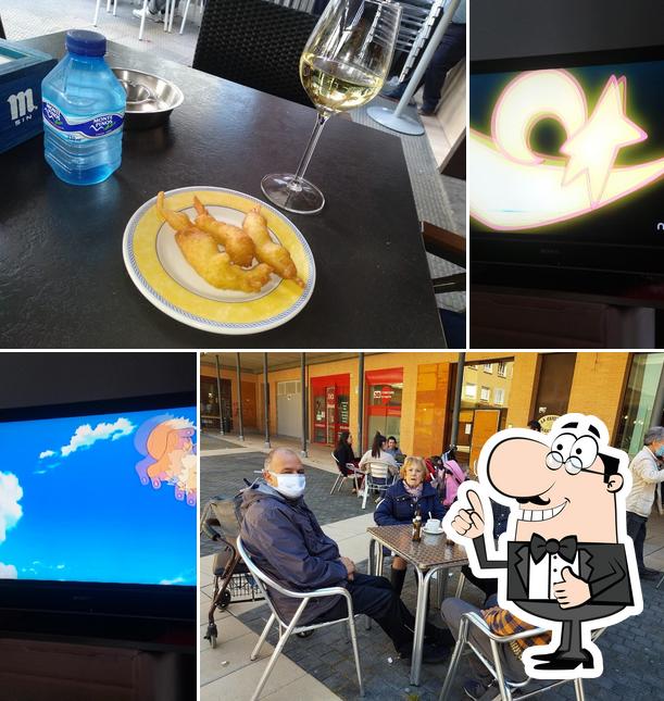 Emakume Bar